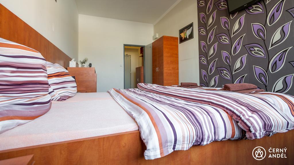 Cerny Andel Hotel Most Buitenkant foto